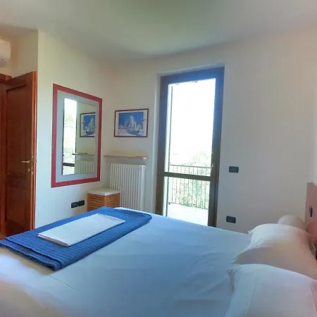 Evelyn Pool -only Family- Apartament *